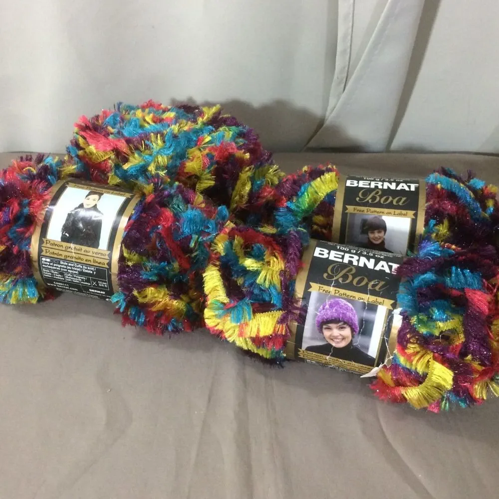 NEW Bernat Boa Bulky Novelty Yarn Bright Glitter 4 Skeins 100g Eyelash 100% Poly